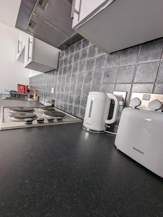 1 Bedroom Flat In Gravesend Exterior foto